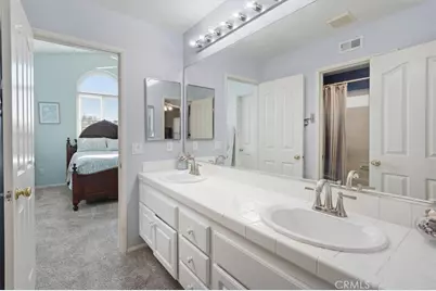 28855 Cedar Ridge Court, Saugus, CA 91390 - Photo 28