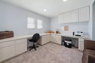 28855 Cedar Ridge Ct, Saugus, CA 91390 - Photo 26
