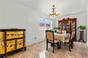 11337 Hayvenhurst, Granada Hills, CA 91344 - Photo 20