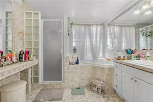 11337 Hayvenhurst, Granada Hills, CA 91344 - Photo 46