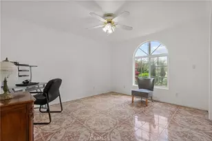 11337 Hayvenhurst, Granada Hills, CA 91344 - Photo 36