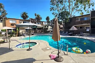 17900 Sherman Way, Reseda, CA 91335 - Photo 28