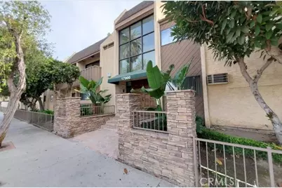17900 Sherman Way #226, Reseda, CA 91335 - Photo 2