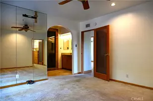 15511 Woodcrest Dr, Sherman Oaks, CA 91403 - Photo 20