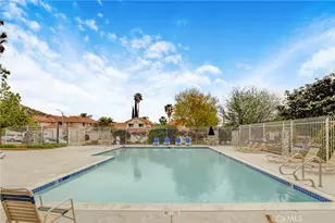 29239 Marilyn Dr, Canyon Country, CA 91387 - Photo 34