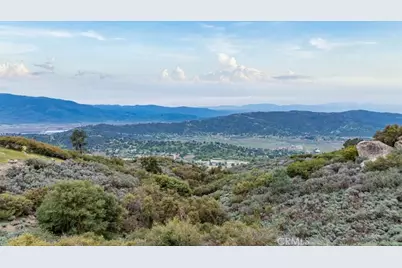 24921 Sunset Way, Tehachapi, CA 93561 - Photo 42