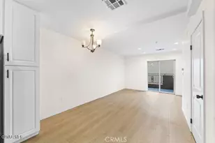 14618 Gilmore St, Van Nuys, CA 91411 - Photo 10