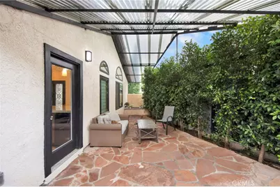 13043 Garris Avenue, Granada Hills, CA 91344 - Photo 38