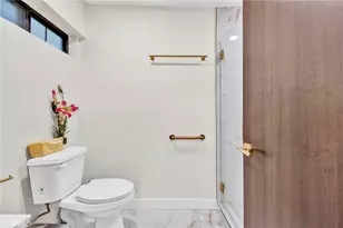 13043 Garris Ave, Granada Hills, CA 91344 - Photo 16