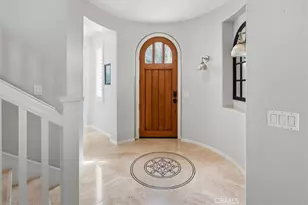 27010 Carmelita, Valencia, CA 91355 - Photo 4