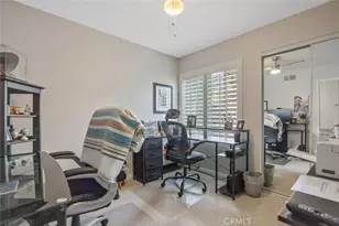 28137 Oaklar Dr, Saugus, CA 91350 - Photo 28