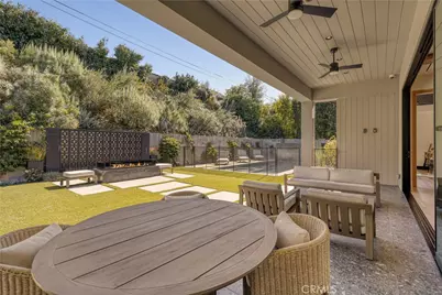 4050 Contera Road, Encino, CA 91436 - Photo 52