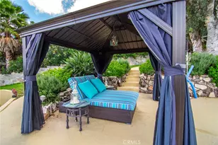 5038 Cerrillos Dr, Woodland Hills, CA 91364 - Photo 44