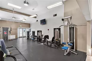 5550 Owensmouth, Woodland Hills, CA 91367 - Photo 42