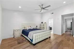 4479 Azalia Dr, Tarzana, CA 91356 - Photo 12