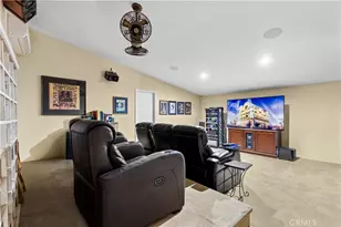 4479 Azalia Dr, Tarzana, CA 91356 - Photo 12