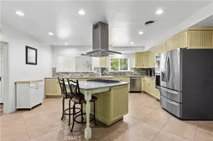 4479 Azalia Dr, Tarzana, CA 91356 - Photo 6