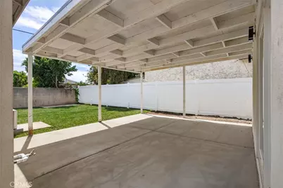 906 W Poplar Street, Compton, CA 90220 - Photo 30