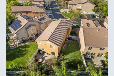 27641 Cordovan Drive, Canyon Country, CA 91351 - Photo 2