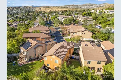 27641 Cordovan Drive, Canyon Country, CA 91351 - Photo 44