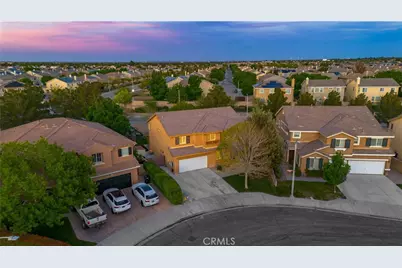 43948 Spring, Lancaster, CA 93536 - Photo 2