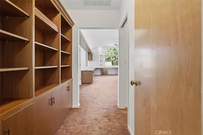 19803 Linnet Street, Woodland Hills, CA 91364 - Photo 28
