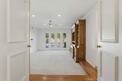 19803 Linnet Street, Woodland Hills, CA 91364 - Photo 18