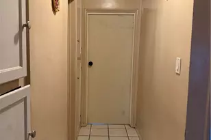 13116 Weidner, Pacoima, CA 91331 - Photo 8