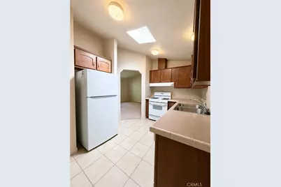 4201 Topanga Canyon Boulevard #21, Woodland Hills, CA 91364 - Photo 6
