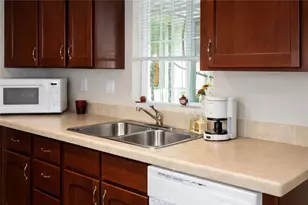 4201 Topanga Canyon Blvd, Woodland Hills, CA 91364 - Photo 4