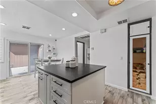 14456 Foothill, Sylmar, CA 91342 - Photo 10