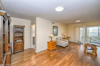 26333 Long Oak Drive, Newhall, CA 91321 - Photo 4