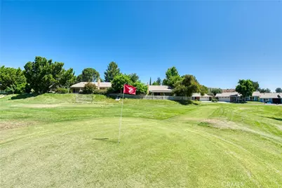 26333 Long Oak Drive, Newhall, CA 91321 - Photo 32
