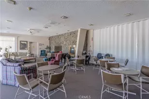 26333 Long Oak Dr, Newhall, CA 91321 - Photo 20
