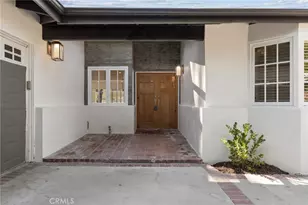 23312 Ostronic, Woodland Hills, CA 91367 - Photo 2