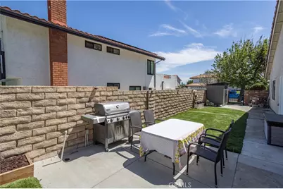 19461 Twin Hills, Porter Ranch, CA 91326 - Photo 38