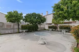 10231 Independence, Chatsworth, CA 91311 - Photo 32