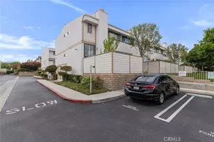 10231 Independence, Chatsworth, CA 91311 - Photo 2