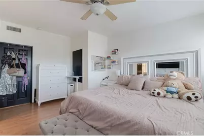 10231 Independence, Chatsworth, CA 91311 - Photo 16