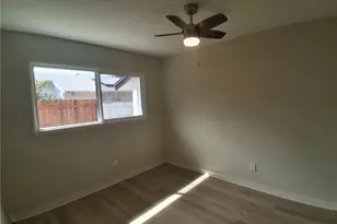 11662 Glamis St, Sylmar, CA 91342 - Photo 28