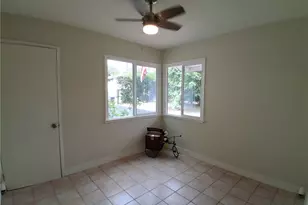 11662 Glamis St, Sylmar, CA 91342 - Photo 16