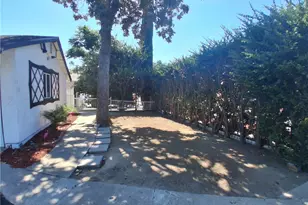 11662 Glamis St, Sylmar, CA 91342 - Photo 28