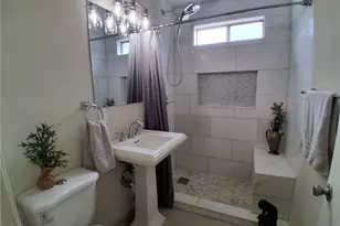 11662 Glamis St, Sylmar, CA 91342 - Photo 20