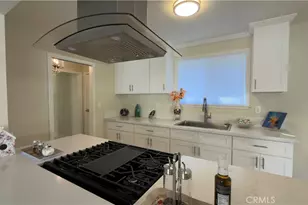 11662 Glamis St, Sylmar, CA 91342 - Photo 10