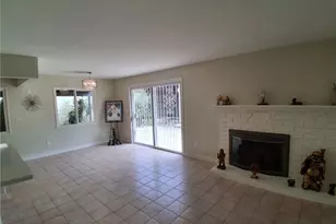 11662 Glamis St, Sylmar, CA 91342 - Photo 12