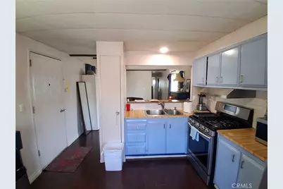 10471 Glenoaks Boulevard #58, Pacoima, CA 91331 - Photo 8