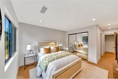 5534 Pattilar Avenue, Woodland Hills, CA 91367 - Photo 38