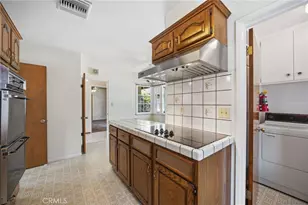 15906 Tuba St, Granada Hills, CA 91343 - Photo 12