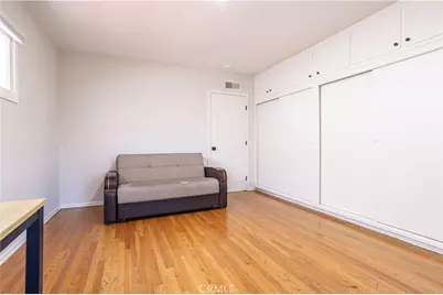 8534 Bothwell, Northridge, CA 91324 - Photo 12