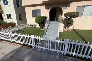 1117 Queen Anne, Los Angeles, CA 90019 - Photo 2